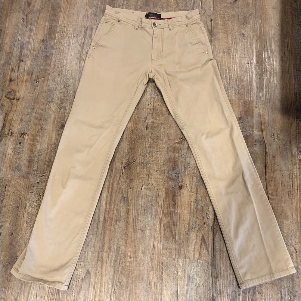 Zara Men’s Khakis size 30